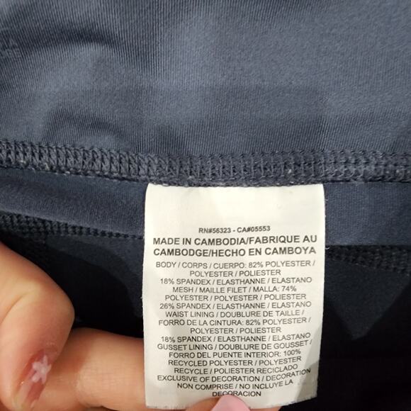 Nike blue women's size medium crop leggings - Picture 5 of 10